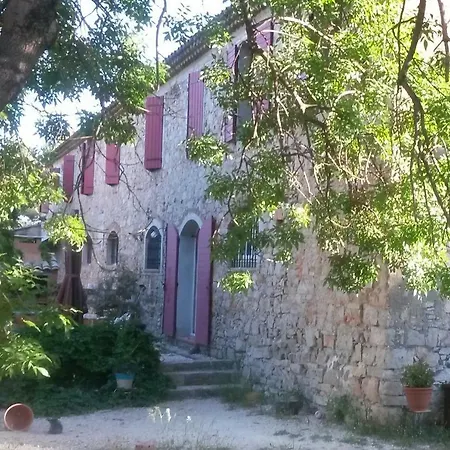 Joli T2 1er Etage Ancienne Bergerie *